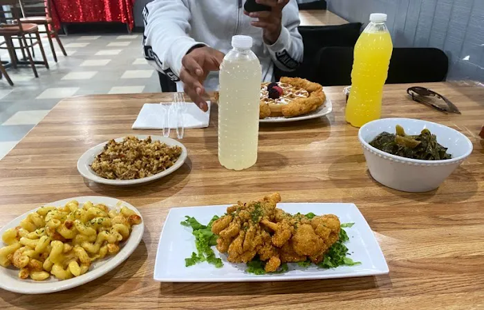 Lindiana's Southern Vegan Kitchen Picture 3