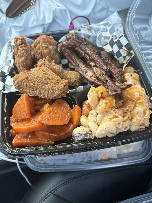 Too Stuffed Kitchen (Food Truck) Picture 8