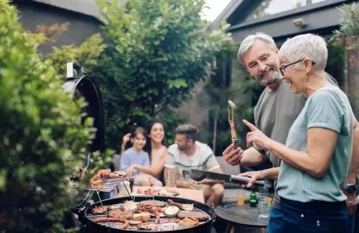 How to Host a Backyard BBQ with Restaurant Flair