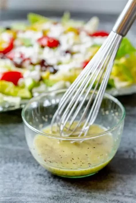 How to Make Restaurant-Style Salad Dressings at Home Easily