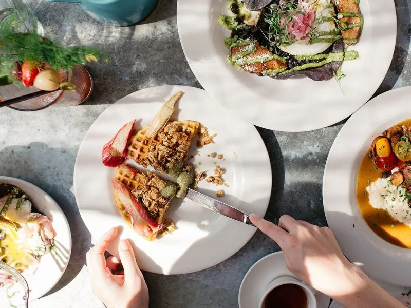 Must-Try Dishes in Seattle That Define the City’s Food Scene